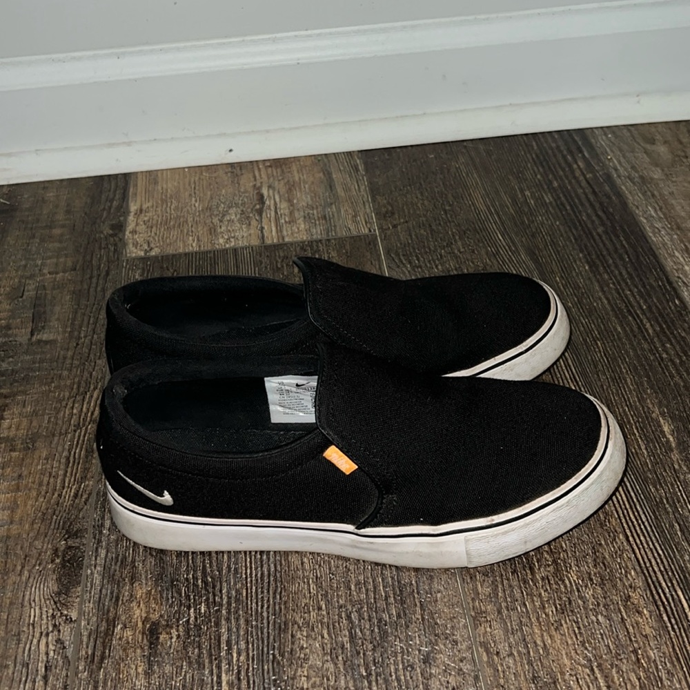 Nike slip ons
